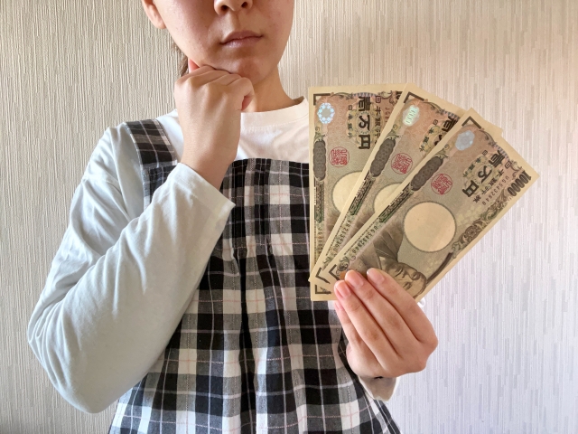 レアな一万円札の買取相場
